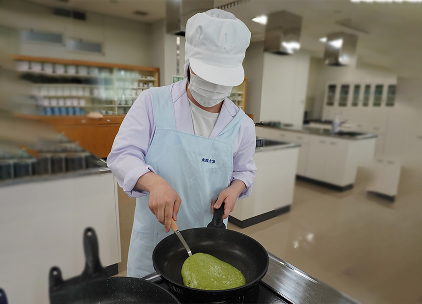 管理栄養学部　オリジナル四季のレシピ調理チーム